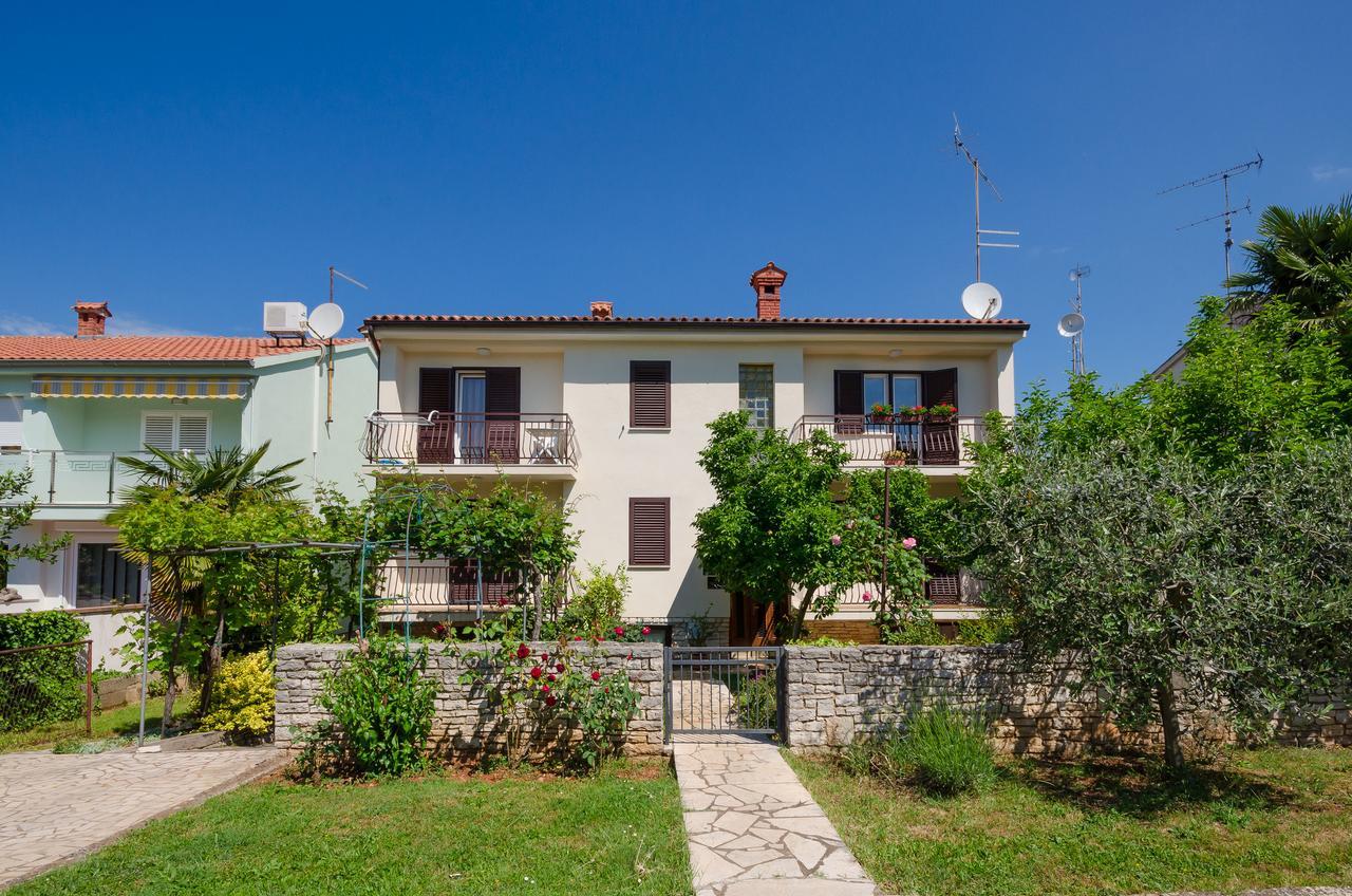 Apartments Milan Пореч Экстерьер фото